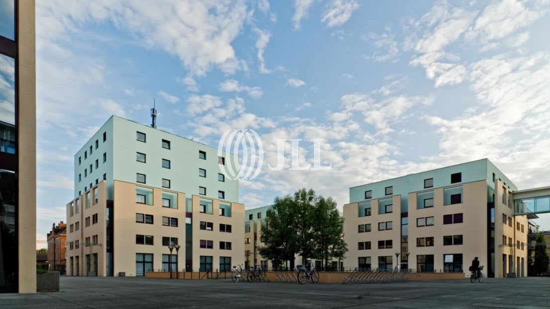 Bürofläche zur Miete 13 € 1.511 m²<br/>Bürofläche ab 469 m²<br/>Teilbarkeit List Hannover 30161