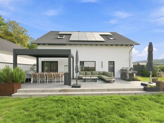 Einfamilienhaus zum Kauf 950.000 € 5 Zimmer 194 m² 768 m² Grundstück frei ab 01.01.2027 Castrop Castrop-Rauxel 44575