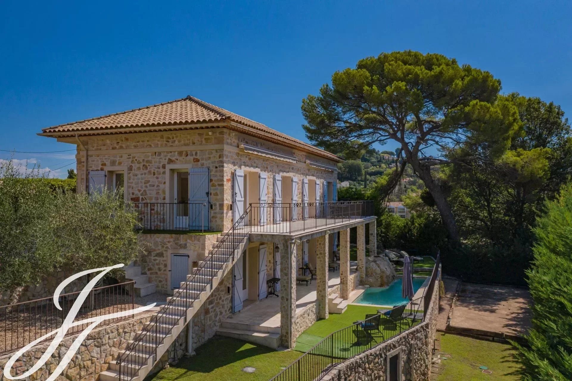 Haus zur Miete Wohnen auf Zeit provisionsfrei 9.500 € 179 m²<br/>Wohnfläche Saint Martin-Le Miracle Mougins 06250