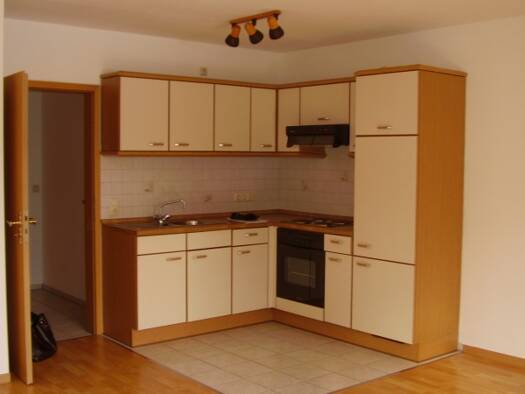 Wohnung zur Miete 400 € 1 Zimmer 37 m² 1. Geschoss frei ab 01.02.2027 Weiden Weiden in der Oberpfalz 92637