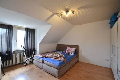 Wohnung zur Miete 615 € 3 Zimmer 57,4 m² Dachgeschoss, 2. Geschoss frei ab sofort Kaplan-Küppers-Weg 1a Styrum Oberhausen 46045