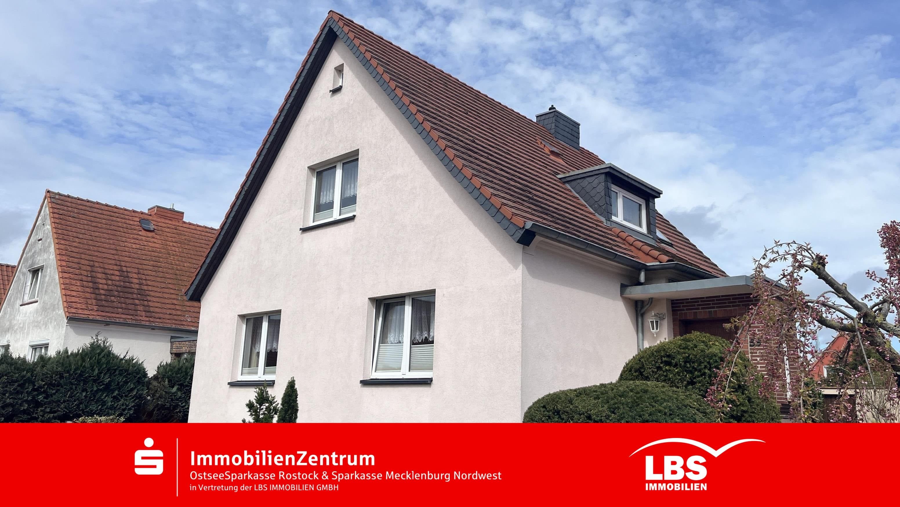 Einfamilienhaus zum Kauf 239.000 € 4 Zimmer 142,5 m²<br/>Wohnfläche 542 m²<br/>Grundstück Schweriner Viertel Güstrow 18273