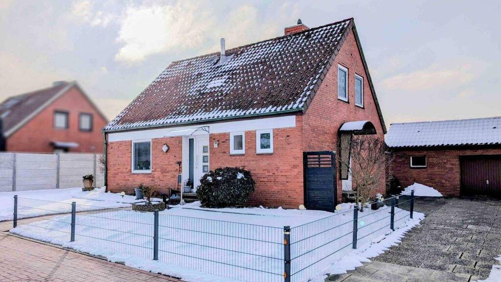 Einfamilienhaus zum Kauf 239.000 € 6 Zimmer 110 m² 709 m² Grundstück Harpstedt 27243