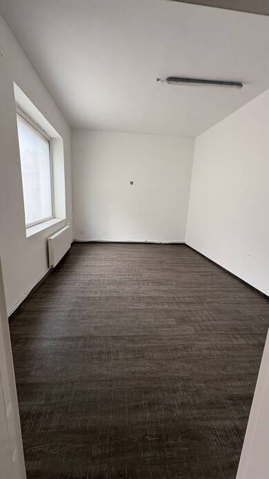 Wohnung zum Kauf 129.000 € 4 Zimmer 115 m² Naumburg Naumburg 06618