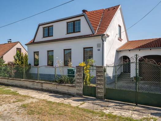 Einfamilienhaus zum Kauf 439.000 € 5 Zimmer 128,3 m² 700 m² Grundstück Strasshof an der Nordbahn 2231