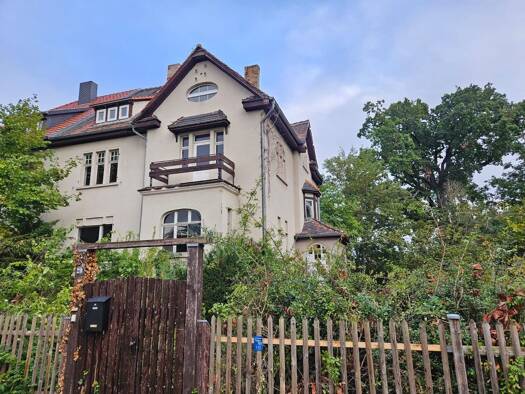 Villa zum Kauf 499.000 € 10 Zimmer 250 m² 650 m² Grundstück frei ab sofort Dölau Halle (Saale) 06120