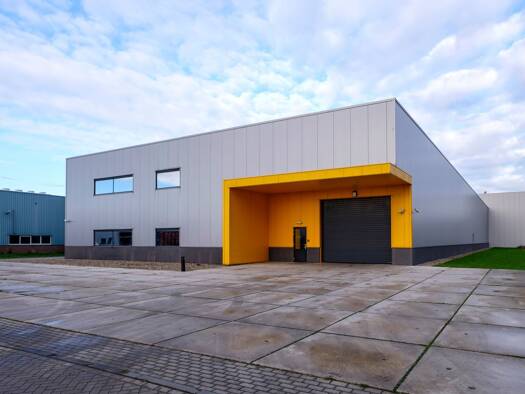 Lagerhalle zur Miete 2.520 m² Lagerfläche Industriegebiet Ost Göppingen 73037