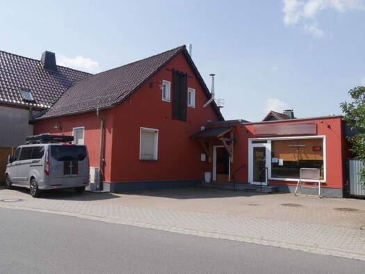 Laden zum Kauf 40.000 € 1 Zimmer 150 m² Verkaufsfläche Glaucha Zschepplin 04838