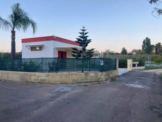Einfamilienhaus zum Kauf 60.000 € 3 Zimmer 40 m² 7.000 m² Grundstück Supersano 73040