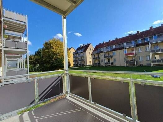 Wohnung zur Miete 649 € 4 Zimmer 75,5 m² frei ab sofort Herderstr. 25 Innenstadt Minden 32427