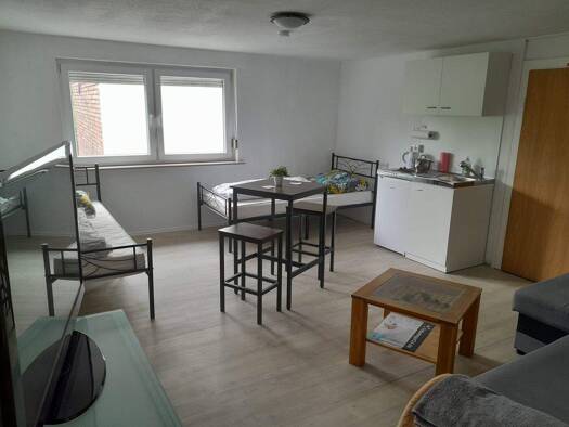WG-Zimmer zur Miete Wohnen auf Zeit 30 € 15 m² Seelbach Herborn 35745