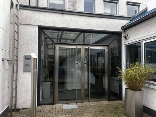 Bürofläche zur Miete provisionsfrei 8,50 € 334 m² Bürofläche teilbar ab 334 m² Bergerhausen Essen 45136