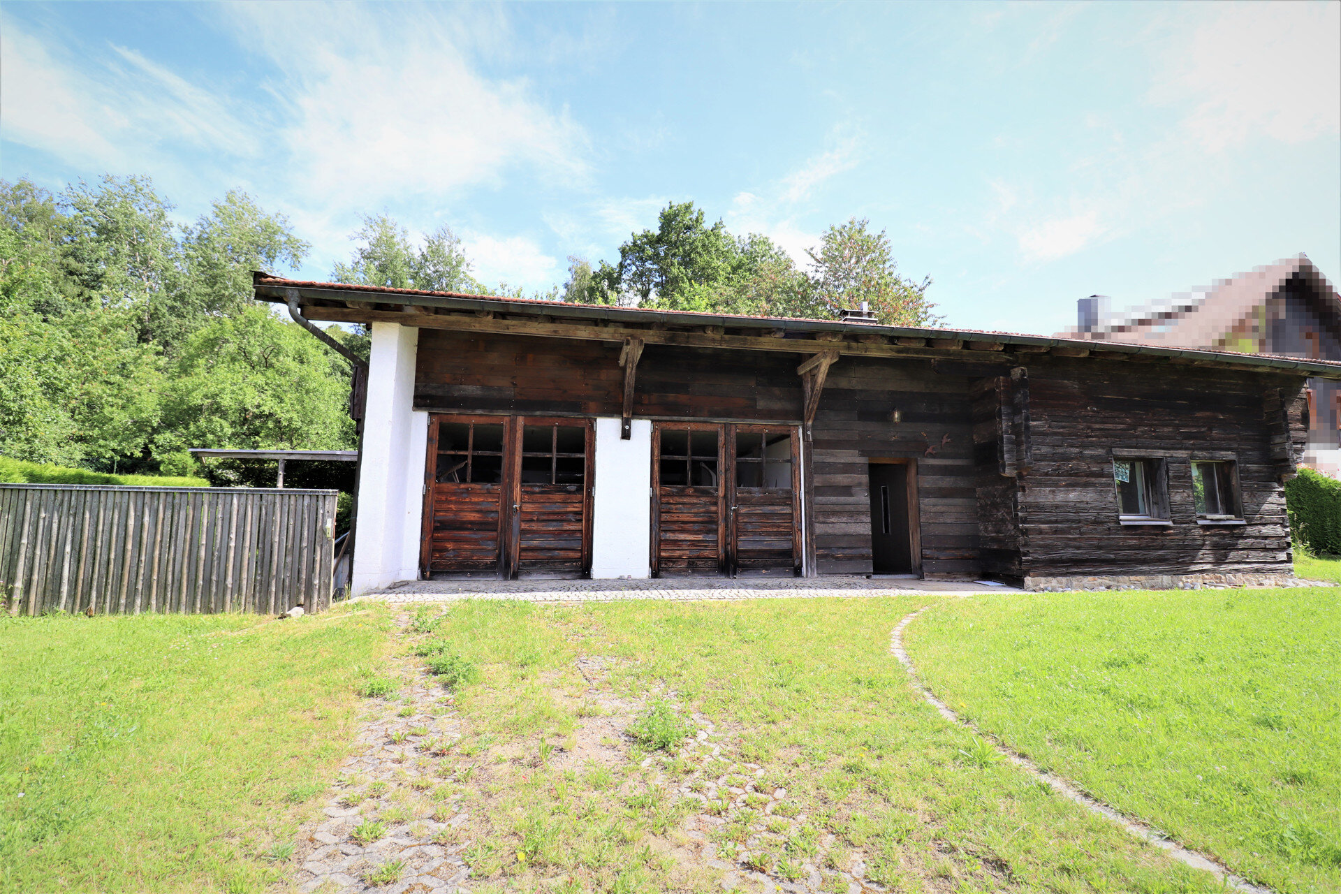 Einfamilienhaus zum Kauf 184.000 € 4 Zimmer 127 m²<br/>Wohnfläche 752 m²<br/>Grundstück Hüttenzell Rattiszell 94372