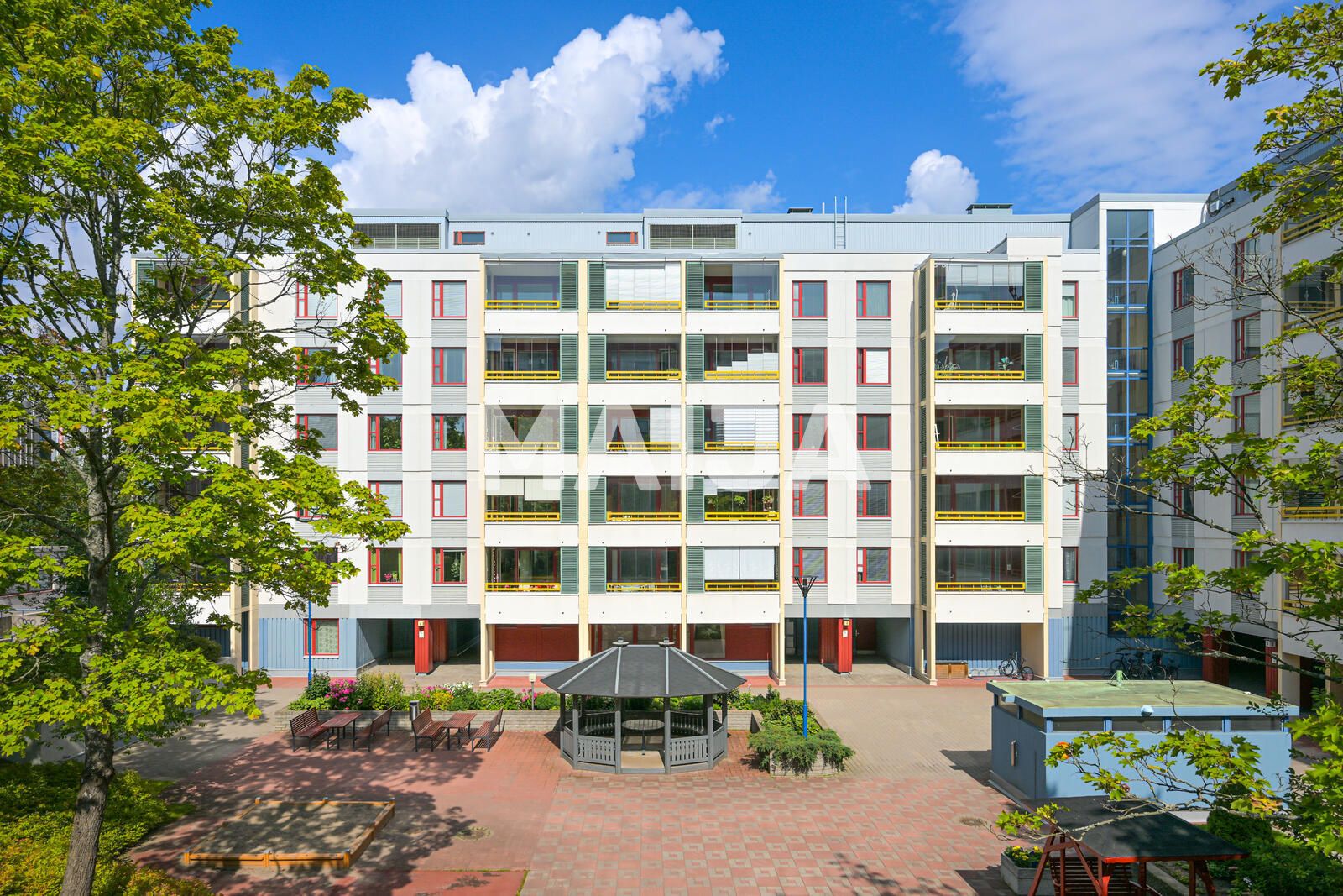 Studio zum Kauf 185.000 € 2 Zimmer 58,5 m²<br/>Wohnfläche 2.<br/>Geschoss Sähköttäjänkatu 2 Helsinki 00520