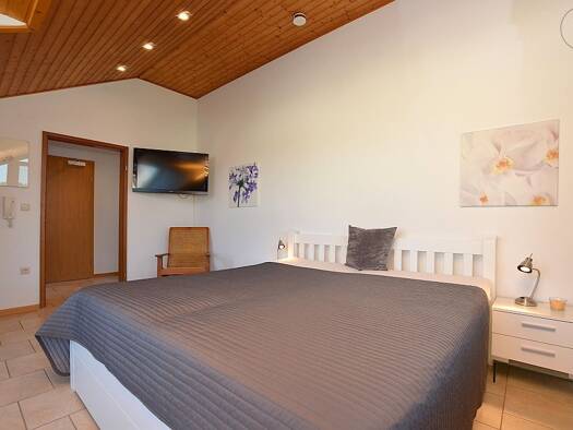 Wohnung zur Miete Wohnen auf Zeit 699 € 1 Zimmer 45 m² frei ab sofort Eibelstadt 97246