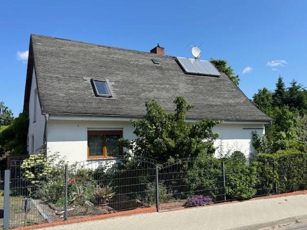 Einfamilienhaus zum Kauf 450.000 € 5 Zimmer 150 m² 1.031 m² Grundstück Rauen 15518