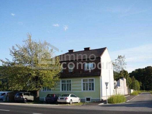 Mehrfamilienhaus zum Kauf 890.000 € 15 Zimmer 212 m² 2.700 m² Grundstück Berndorf 2560