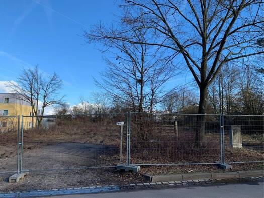 Grundstück zum Kauf provisionsfrei 3.073 m² Grundstück frei ab sofort Michael-Vogel-Straße 59 Anger Erlangen 91052