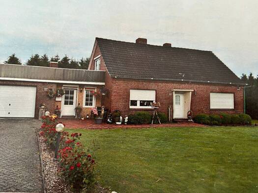 Einfamilienhaus zur Miete 1.100 € 1 Zimmer 140 m² 2.000 m² Grundstück frei ab 01.05.2026 Eversmeer 26556