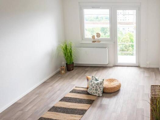 Wohnung zur Miete 255 € 1 Zimmer 35,9 m² 5. Geschoss frei ab 01.10.2026 Alfred-Neubert-Straße 3 Markersdorf Chemnitz 09123