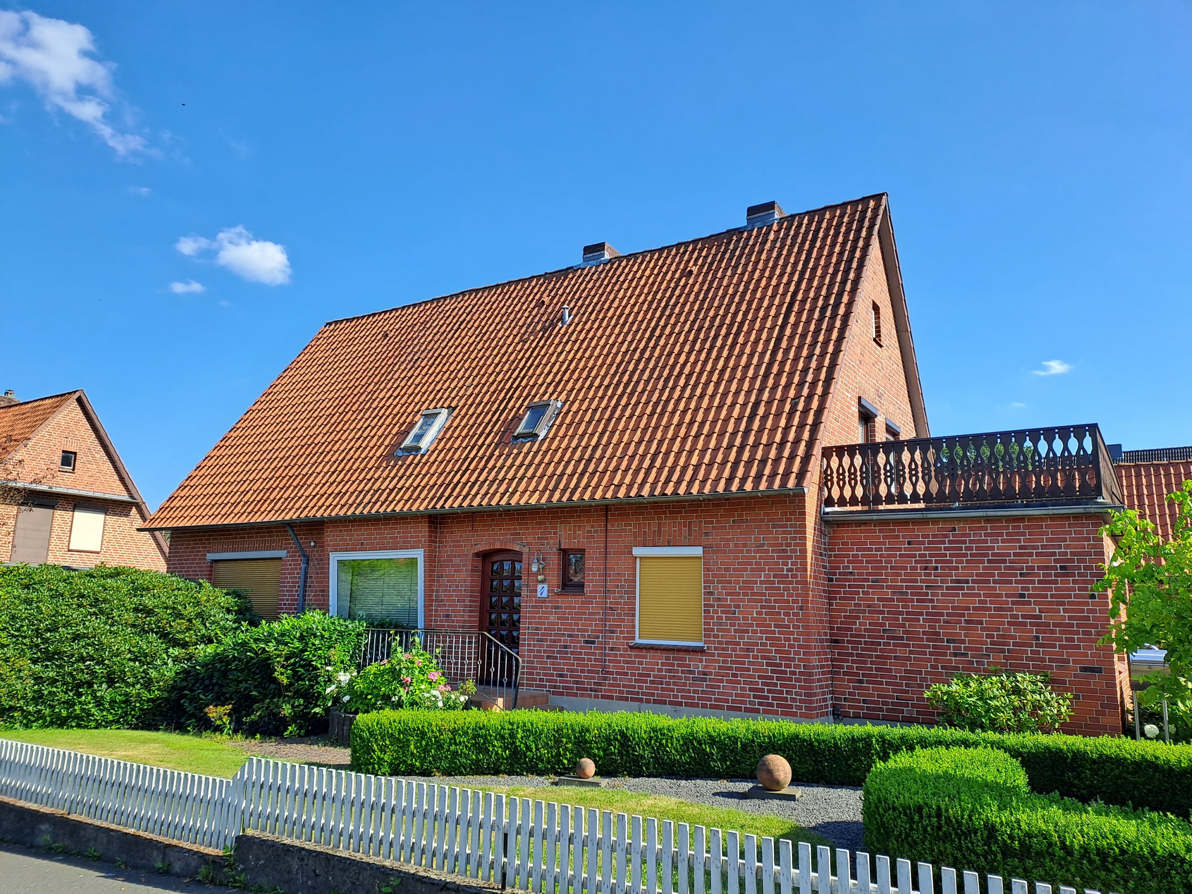 Einfamilienhaus zum Kauf 249.700 € 8,5 Zimmer 190 m²<br/>Wohnfläche 1.245 m²<br/>Grundstück ab sofort<br/>Verfügbarkeit Im Westerfelde 4 Amelinghausen Amelinghausen 21385