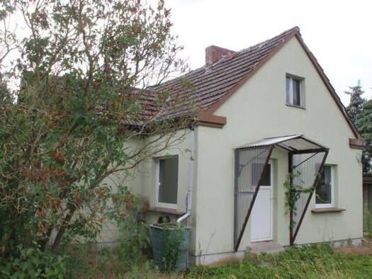Einfamilienhaus zum Kauf 219.000 € 2,5 Zimmer 60 m² 1.008 m² Grundstück frei ab sofort Fredersdorf-Süd Fredersdorf-Vogelsdorf 15370