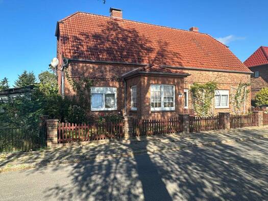 Einfamilienhaus zum Kauf 175.000 € 4 Zimmer 100 m² 1.930 m² Grundstück frei ab sofort Bresegard bei Picher 19230