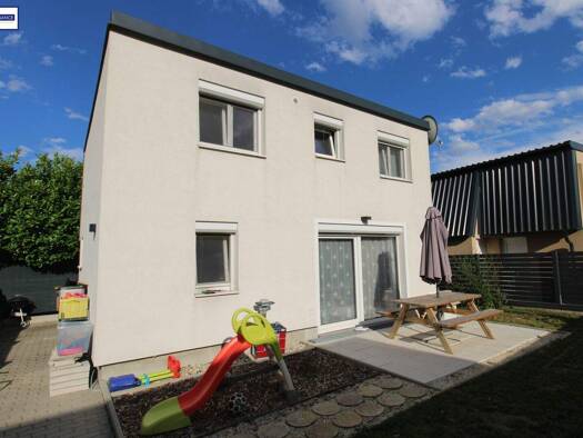 Einfamilienhaus zum Kauf 199.000 € 3 Zimmer 57,1 m² 154 m² Grundstück Stockerau 2000