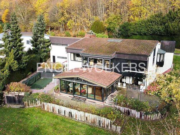 Haus zum Kauf 585.000 € 9 Zimmer 377 m² 2.074 m² Grundstück Westerburg 56457