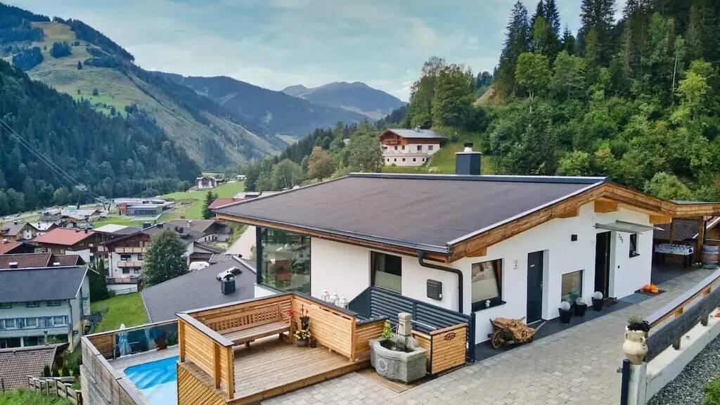 Haus zum Kauf 1.495.000 € 5 Zimmer 161 m² 577 m² Grundstück Viehhofen 5752
