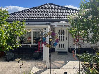 Bungalow zum Kauf 249.000 € 4 Zimmer 112 m² 401 m² Grundstück Bützow Bützow 18246
