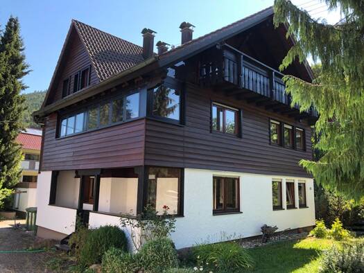 Mehrfamilienhaus zum Kauf provisionsfrei 575.000 € 7 Zimmer 254 m² 535 m² Grundstück Bad Wildbad 75323