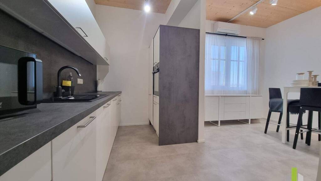 Bürogebäude zur Miete 5 Zimmer 295 m² Bürofläche Straßwalchen 5204