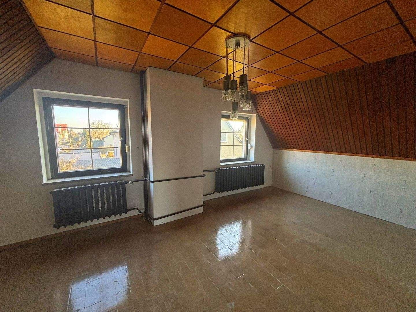 Immobilie in Rathenow - Ruhig gelegenes, sofort beziehbares Einfamilienhaus in Rathenow-Nord mit großem Garten, Kamin und Nebengebäude - Bild 3