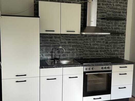 Wohnung zur Miete 600 € 2,5 Zimmer 69 m² Geschoss 1/2 frei ab sofort Ammersricht Amberg 92224