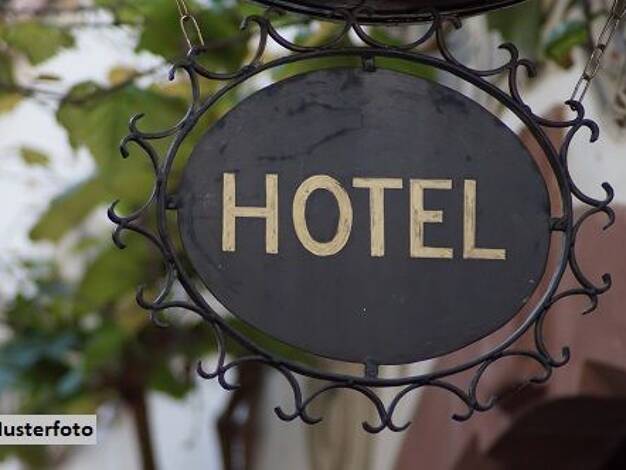Hotel zum Kauf 5.695.800 € 17.782 m² Grundstück Burghausen Burghausen 84489