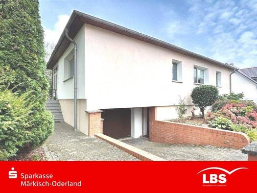 Einfamilienhaus zum Kauf 240.000 € 4 Zimmer 102 m² 617 m² Grundstück Neutrebbin 15320