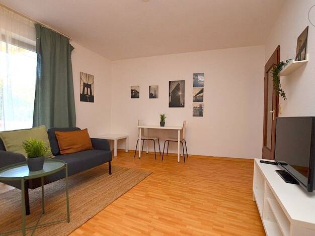 Studio zur Miete 680 € 1 Zimmer 33 m² EG frei ab sofort Heuchelhof Würzburg 97084