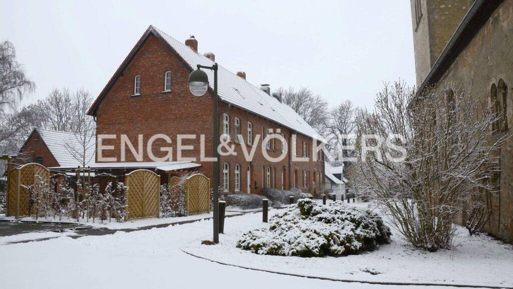 Doppelhaushälfte zum Kauf 8 Zimmer 192 m² 370 m² Grundstück Schliestedt Schöppenstedt 38170