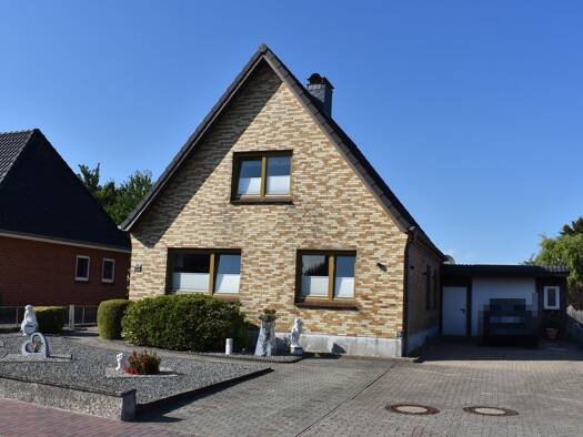 Einfamilienhaus zum Kauf 249.000 € 4 Zimmer 97 m² 923 m² Grundstück Treia 24896