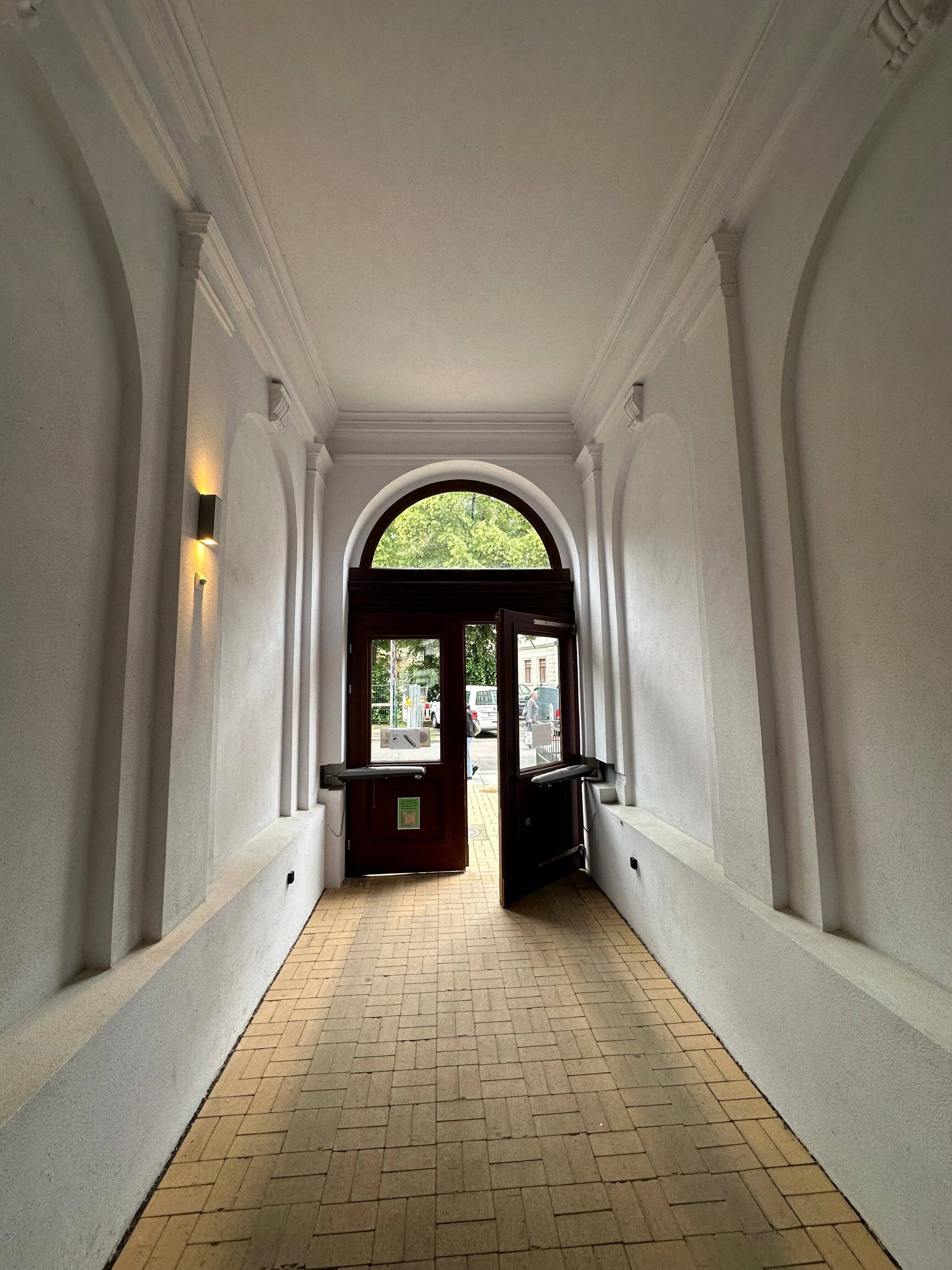 Property thumbnail 4