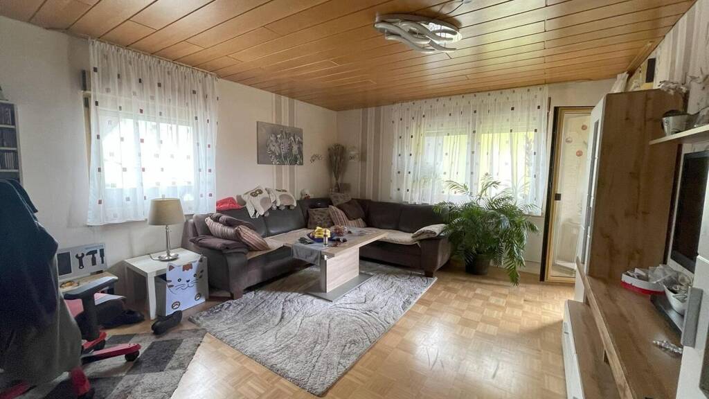 Einfamilienhaus zum Kauf 349.000 € 8 Zimmer 158 m² 281 m² Grundstück Gemmrigheim 74376