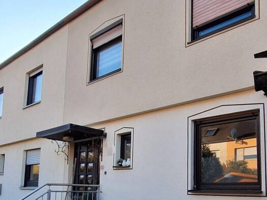 Reihenhaus zum Kauf provisionsfrei 418.000 € 5 Zimmer 120 m² Leerstetten Schwanstetten 90596