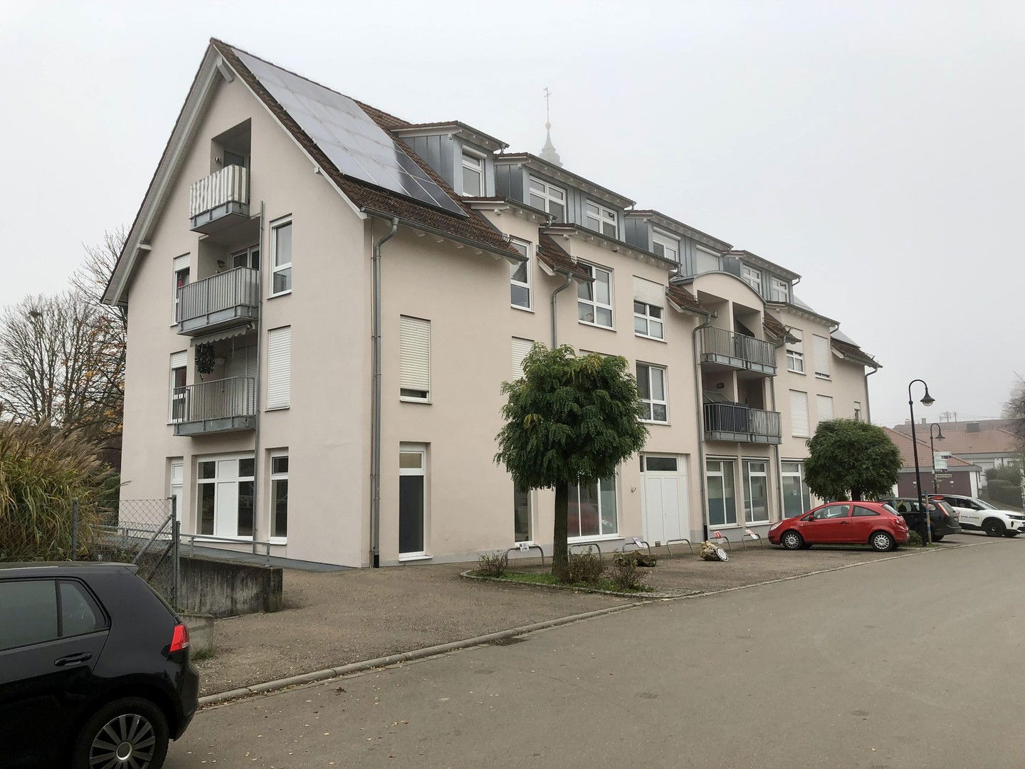 Wohnung zum Kauf provisionsfrei 399.000 € 4,5 Zimmer 149 m²<br/>Wohnfläche EG<br/>Geschoss Dellmensingen Erbach 89155