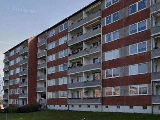 Wohnung zur Miete 669 € 3 Zimmer 72 m² 2. Geschoss frei ab 01.11.2026 Pillauer Straße 6 Neumühlen-Dietrichsdorf Kiel 24149