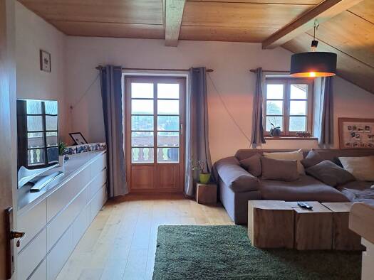 Wohnung zur Miete 830 € 3 Zimmer 78 m² Geschoss 2/3 frei ab 01.09.2026 Paulreuth Bad Feilnbach 83075