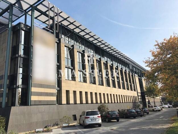 Bürofläche zur Miete 14 € 378 m² Bürofläche teilbar ab 378 m² Kronberg Kronberg 61476