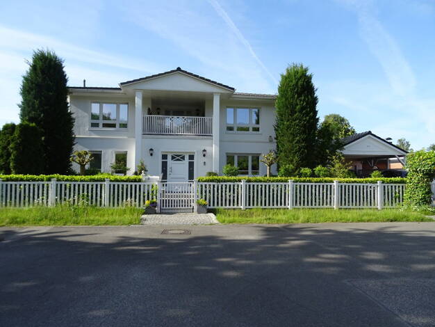 Villa zum Kauf provisionsfrei 1.645.000 € 5 Zimmer 194 m² 718 m² Grundstück Hamburg 22359