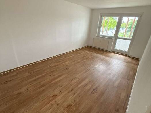 Wohnung zur Miete 335 € 3 Zimmer 61,4 m² 5 Geschosse frei ab sofort Bunsenstraße 19 Premnitz Premnitz 14727
