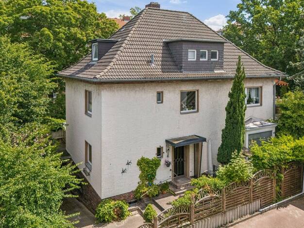 Mehrfamilienhaus zum Kauf als Kapitalanlage geeignet 1.100.000 € 117 m² 687 m² Grundstück Lichterfelde Steglitz-Zehlendorf 12203